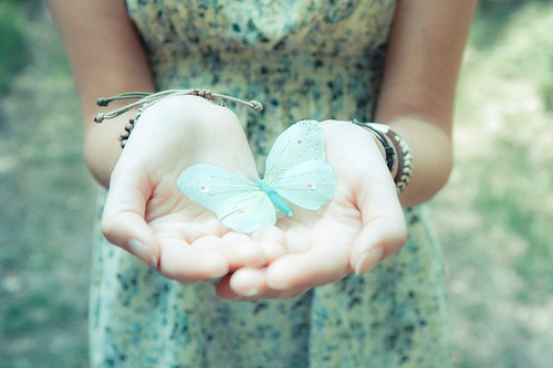 风吹乱心事 歌曲连版串烧