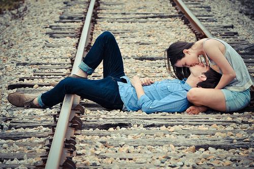 Please Help Me I m Falling (In Love With You) - Gladys Knight